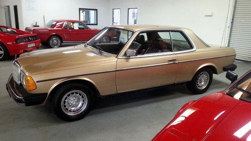 1979 mercedes-benz 300cd base coupe 2-door 3.0l, only 159,675 miles