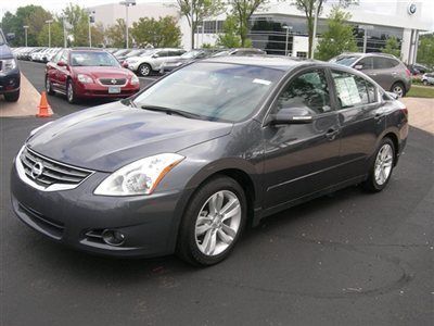 2012 altima 3.5 sr with premium and tech packages, navigation, bose, 12186 miles