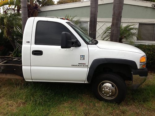 01 gmc  3500 dually 6.6l v8 turbo diesel duramax automatic  cab &amp;chassis