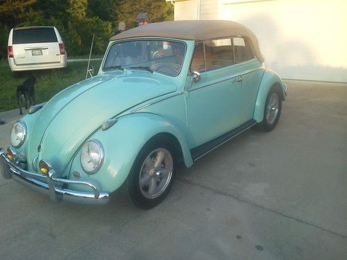 1962 vw bug convertible,,absolutely a must see,,none nicer