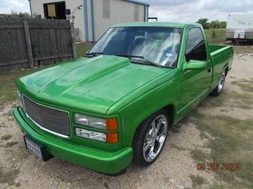 1992 gmc sierra c1500 custom pick up with over $ 30k invested.