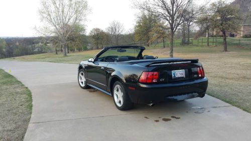 2000 ford mustang gt convertible