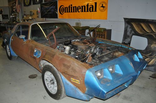 1980 trans am smokey and the bandit project with orginal rims and tires