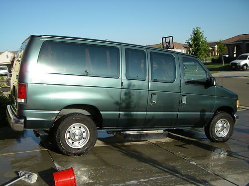 1996 ford e350 v8-351 handicap van with excellent desirable hidden ramp!