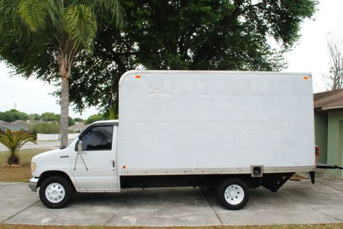 1995 ford e-350 econoline base cutaway van 2-door 5.8l box truck w/ lift