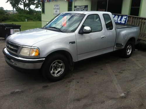 1997 ford f-150 base extended cab pickup 3-door 4.6l