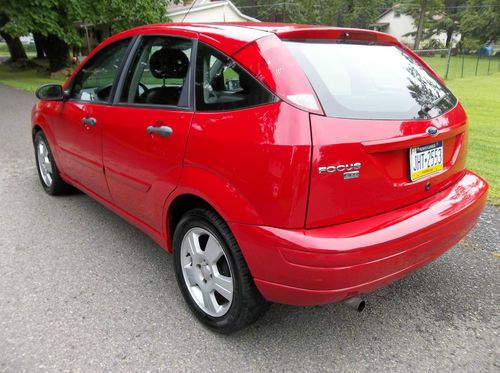2007 ford focus zx5 ses leather, 6 cd-mp3