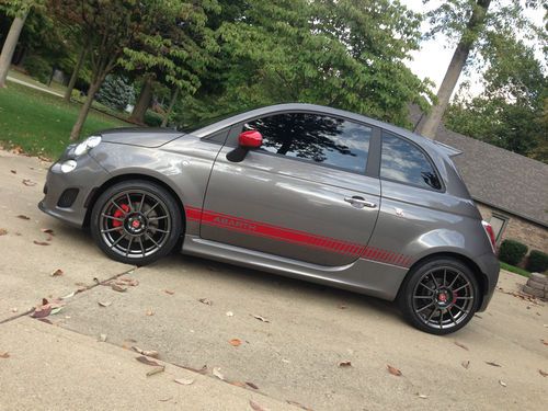 2013 fiat 500 abarth loaded w/ every option!