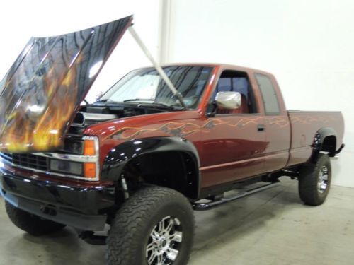 1989 chevy k2500 lifted show truck custom paint fresh 454 bbc willing to trade!!