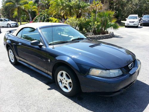 "no reserve"  2001 ford mustang convertible