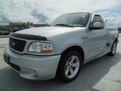 2004 ford f150 svt lightning clean car-fax low reserve great deal