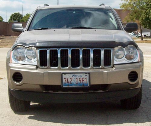 2005 jeep grand cherokee laredo suv