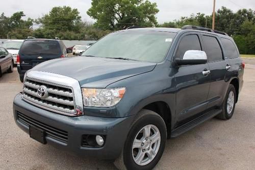 2008 toyota sequoia limited clean hail damage no reserv