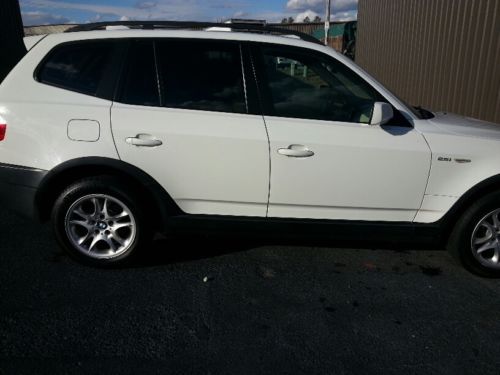 2004 bmw x3 2.5 v6  no reserve!   great shape suv  awd  very clean runs well