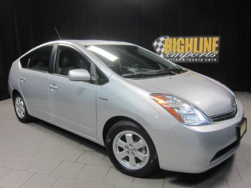 2006 toyota prius, rare package 8 car, leather, navigation, bluetooth, 64k miles