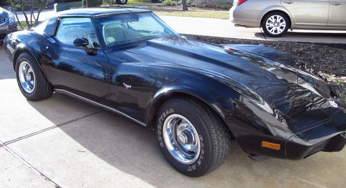 1978 black chevrolet corvette:  anniversary edition:   very low miles