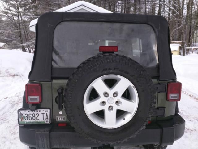 Jeep wrangler unlimited rubicon sport utility 4-do