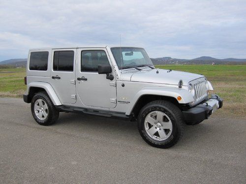 2011 jeep wrangler 3.8l unlimited sahara 4dr all power perfect aux xm bluetooth
