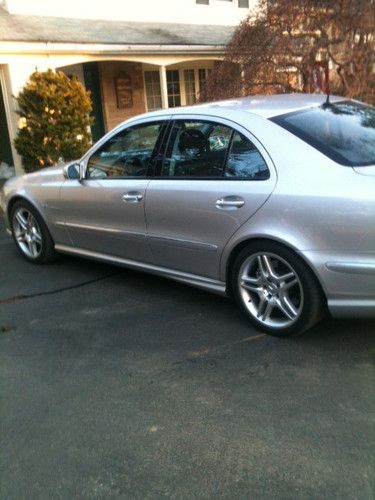 Silver 2005 mercedes-benz e55 amg in mint condition! looks brand new!!