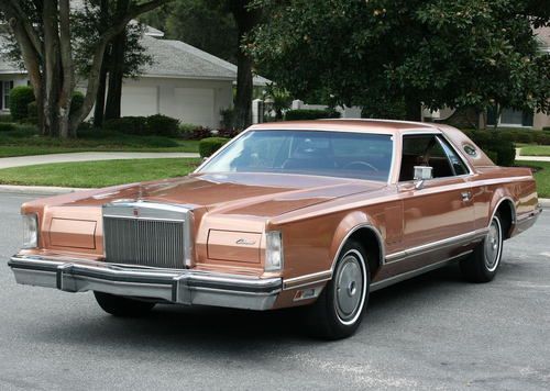 One family owned-rare apricot metallic  -1978 lincoln mark v coupe -52k orig mi