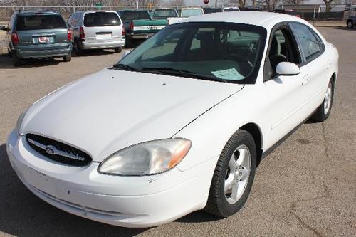 2000 ford taurus runs and drives well no reserve