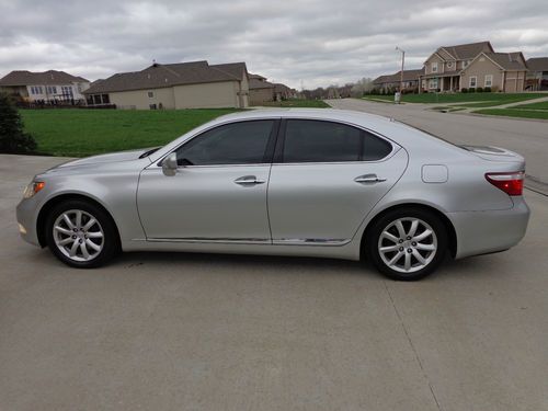 2008 lexus ls460 silver with black leather 68k newer tires priced to sell!!!!