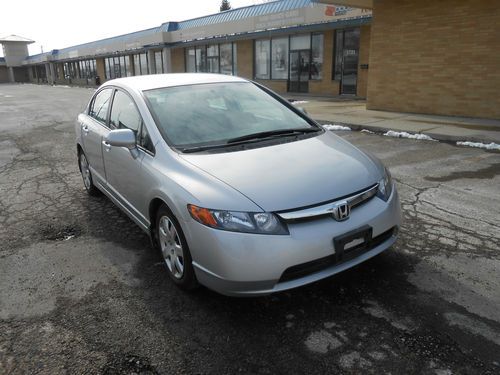 2008 honda civic lx auto 74kmileruns great no issues very clean in &amp; out salvage