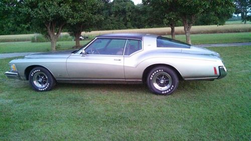 1973 buick riviera base (vinyl) top 2-door 7.5l, 42,454 mi,, excellent condition