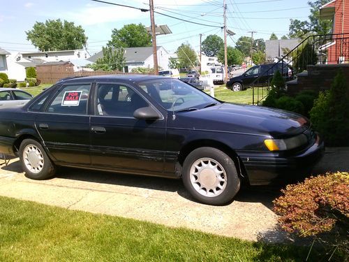 1993 ford taures 105,000 miles family owned