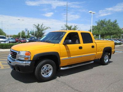 2005 yellow automatic 6.0l v8 miles:69k crew cab pickup truck