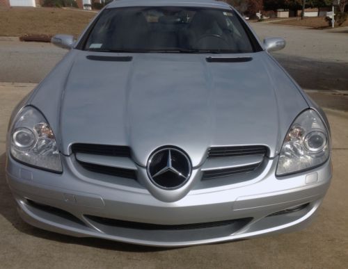 Silver v6 convertible fully loaded in very good condition at x-mas sale price