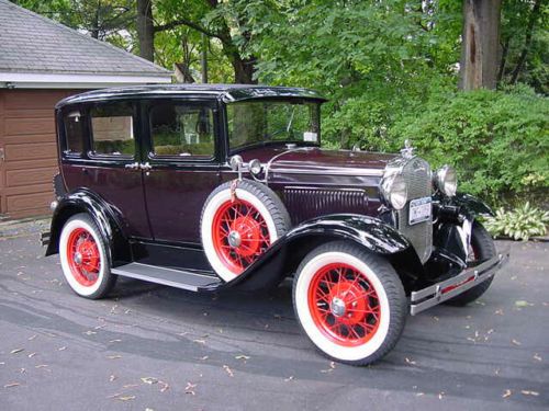 1930 ford model a fordor deluxe town sedan &#034; beautiful body off restoration &#034;
