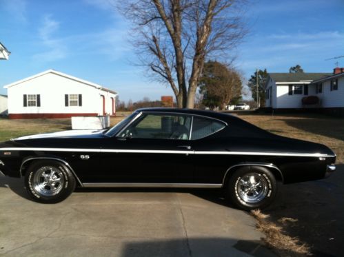 Black with white chevelle stripes, excellent condition, supersport (ss), antique