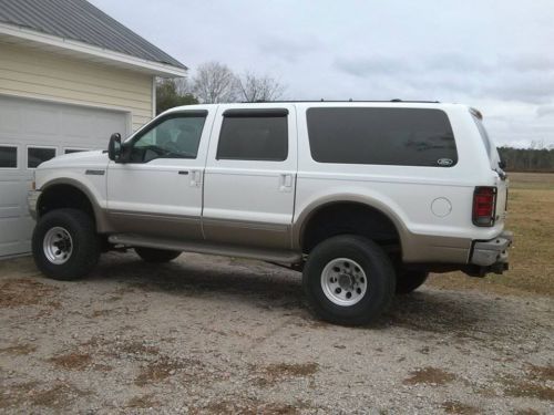 Lifted 2002 ford excursion limited only 30k miles on 6.8l v10 sport utility 4x4
