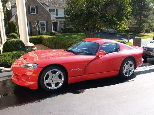 2002 dodge viper gts, red, low mileage, great condition, one owner