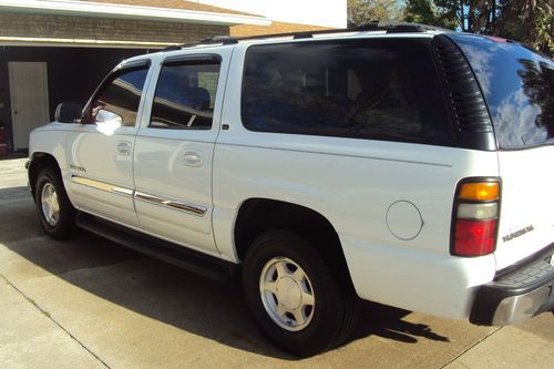 2005 gmc yukon xl with 88,000 miles "excellent condition" in and out