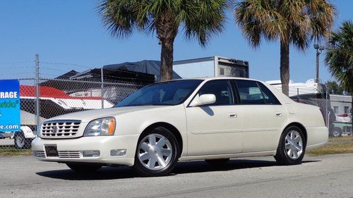 2003 cadillac dts, florida vehicle with a low 83k miles. stunning pearl white.