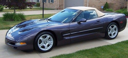 1998 chevrolet corvette convertible 5.7 l  rare med purple pearl mettalic