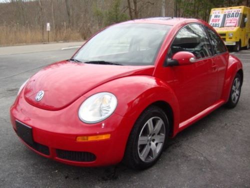 2006 volkswagen new beetle gls red hot beauty leather &amp; moon roof gorgeous cond
