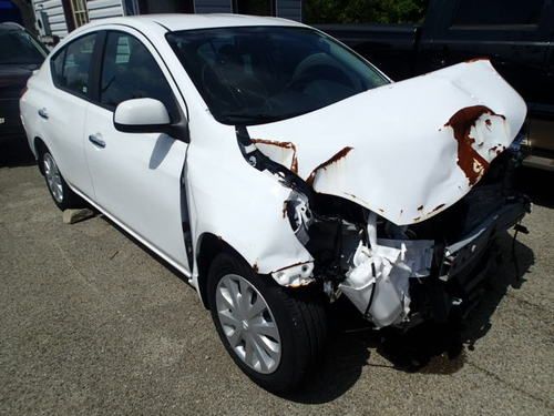2013 nissan sentra sv, non salvage, damaged, comes with parts