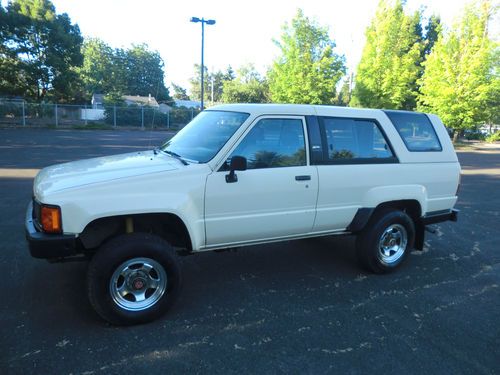1985 toyota 4runner sr5 sport utility - very low miles - all original condition