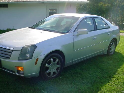 2003 cadillac cts 5 speed  - personal car for sale no reserve