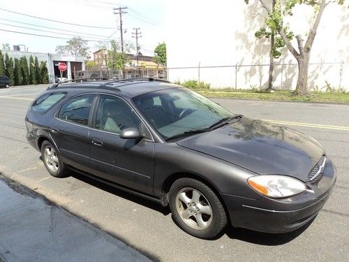 2002 ford taurus great family car