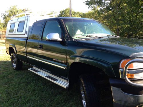 2500 hd gmc sierra extended cab 4x4, 8.1l vortec, with brand fx utility bed