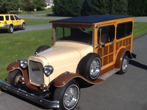 1929 model a ford woody wagon replica