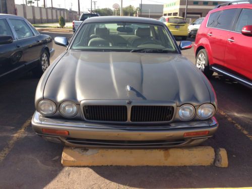 Used 1997  jaguar  xj6l with 114k with clean title