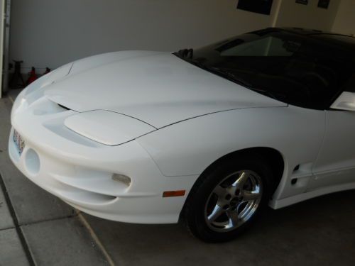 1999 pontiac trans am, 64k miles, 310 to 320 hp, fast, shiny, clean,