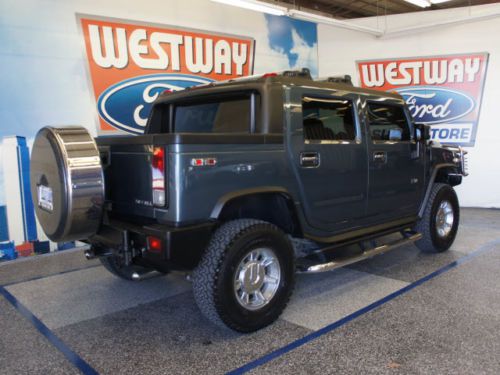 2006 hummer h2 sut **** 22k miles ****  1 owner ********* local trade in *******