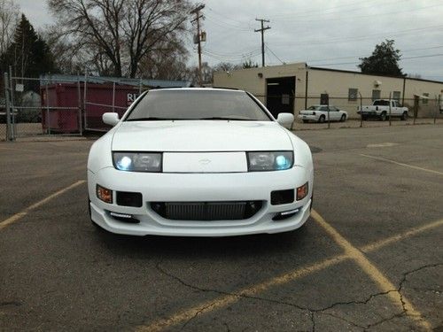 1992 nissan 300zx twin turbo, 400hp, fast, perfect, no issues.