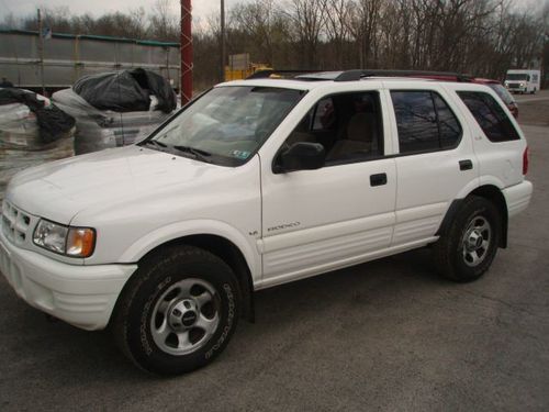 2000 isuzu rodeo 4a4 sunroof full power clean w/ clean undercarrige active insp